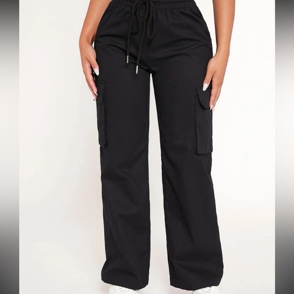 PETITE Drawstring Waist Flap Pocket Cargo Pants black - Picture 5 of 6